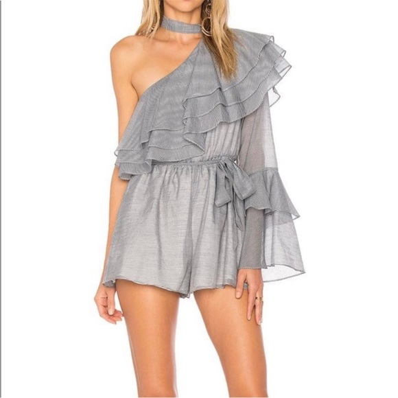 One-Shoulder Ruffle Romper - Picture 2 of 5